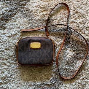 Michael Kors Jet Set mini crossbody
